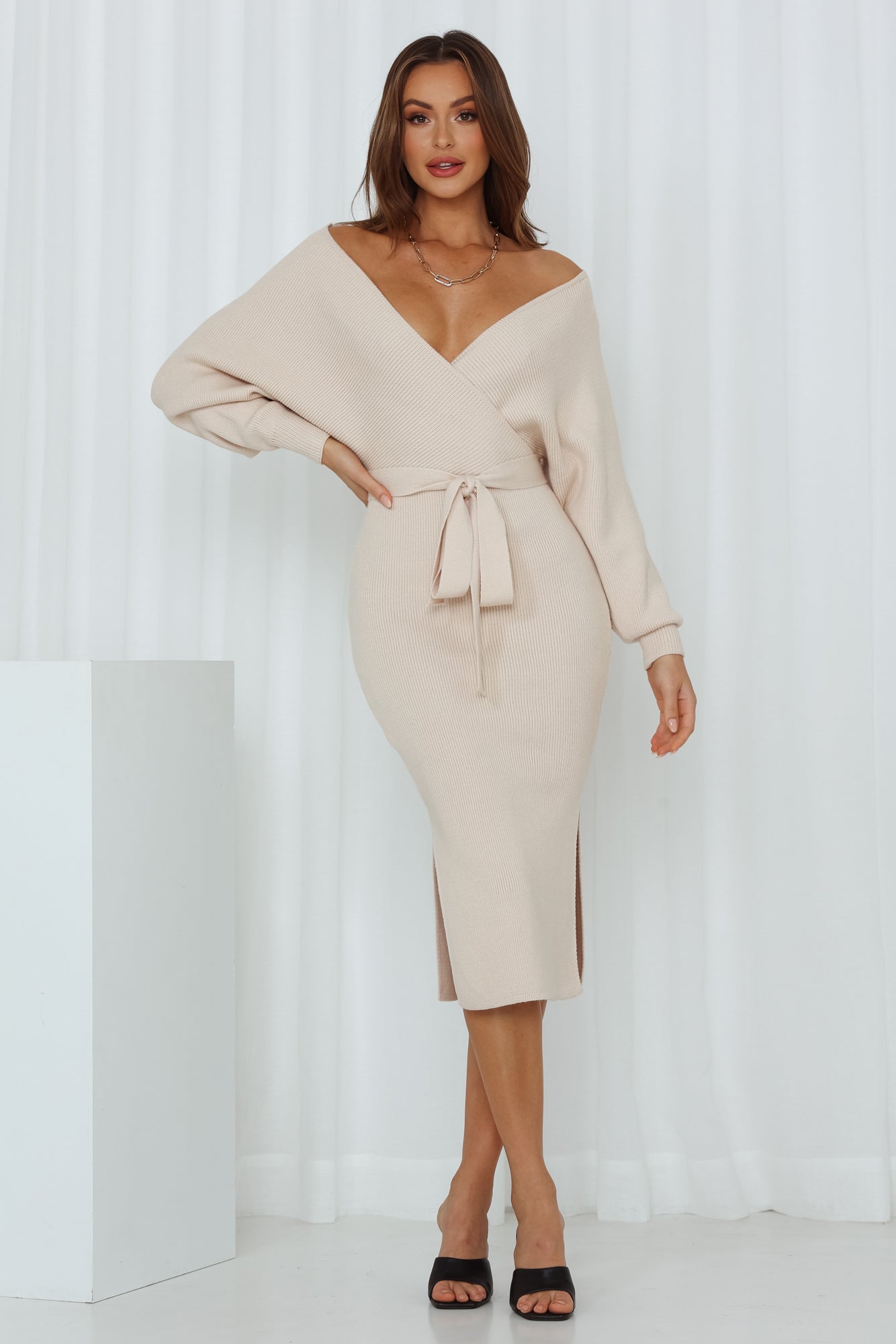 Vision Of You Midi Dress Nude - Image 2