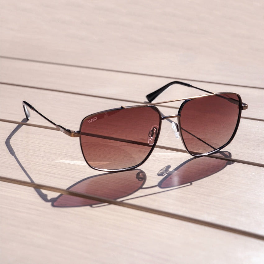 Johnson | Polarized