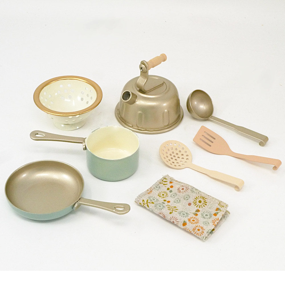 maileg kitchen set