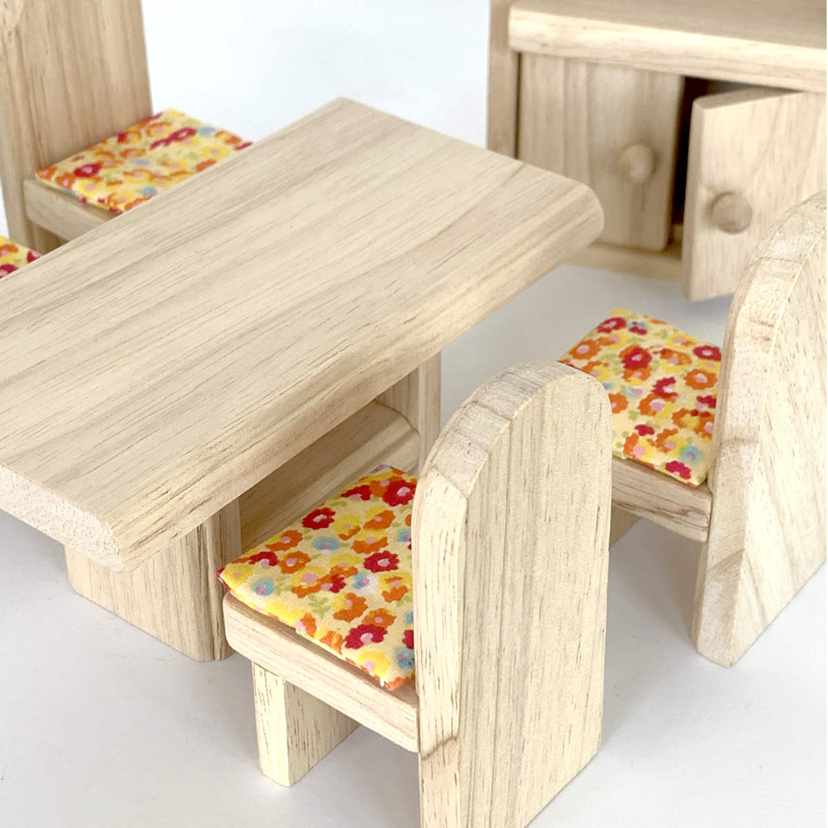 plan toys dinette