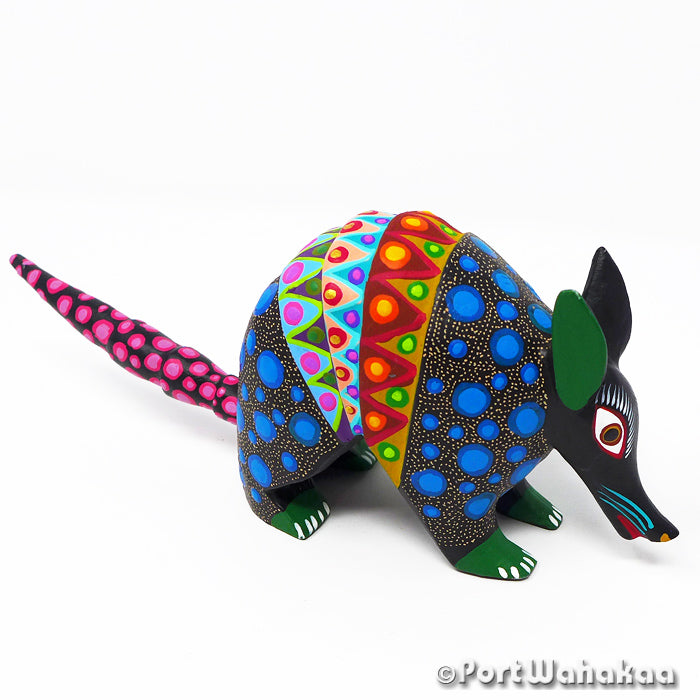 Oaxacan Carving Onyx Armadillo Artist - Jose Olivera