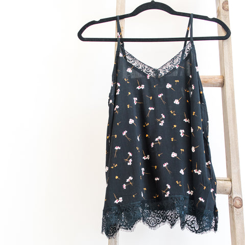 Ditsy Floral Print Lace Tank