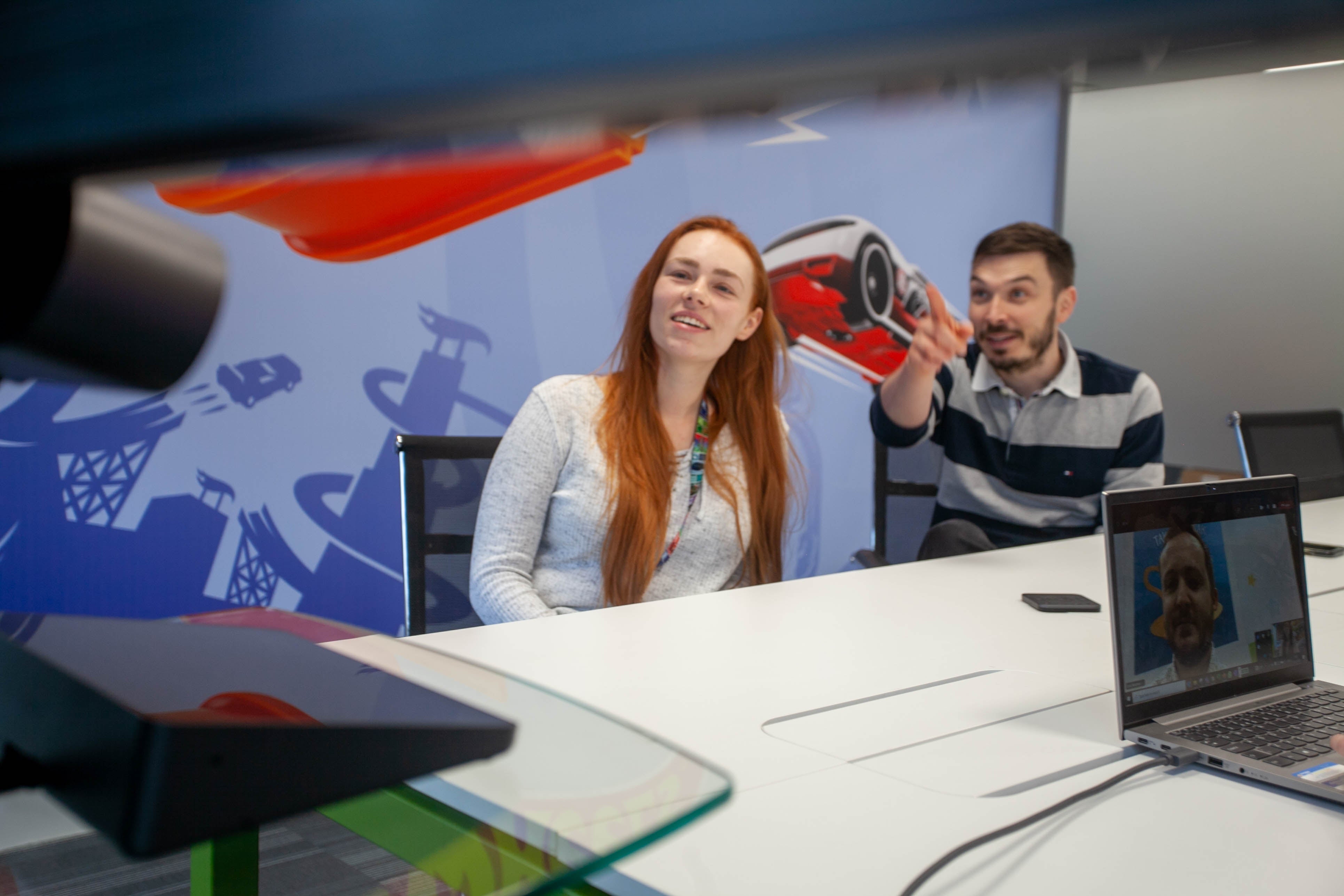 Implementation of the upgraded meeting room at The Entertainer's HQ by AVITdirect