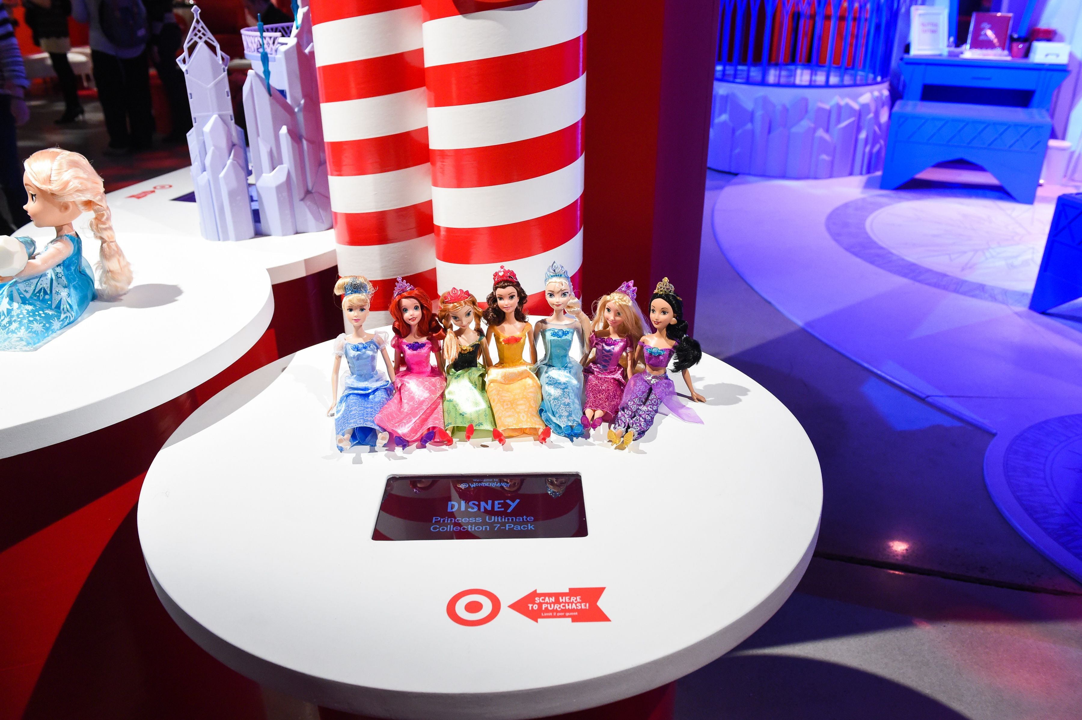 Target Wonderland RFID pop up shop