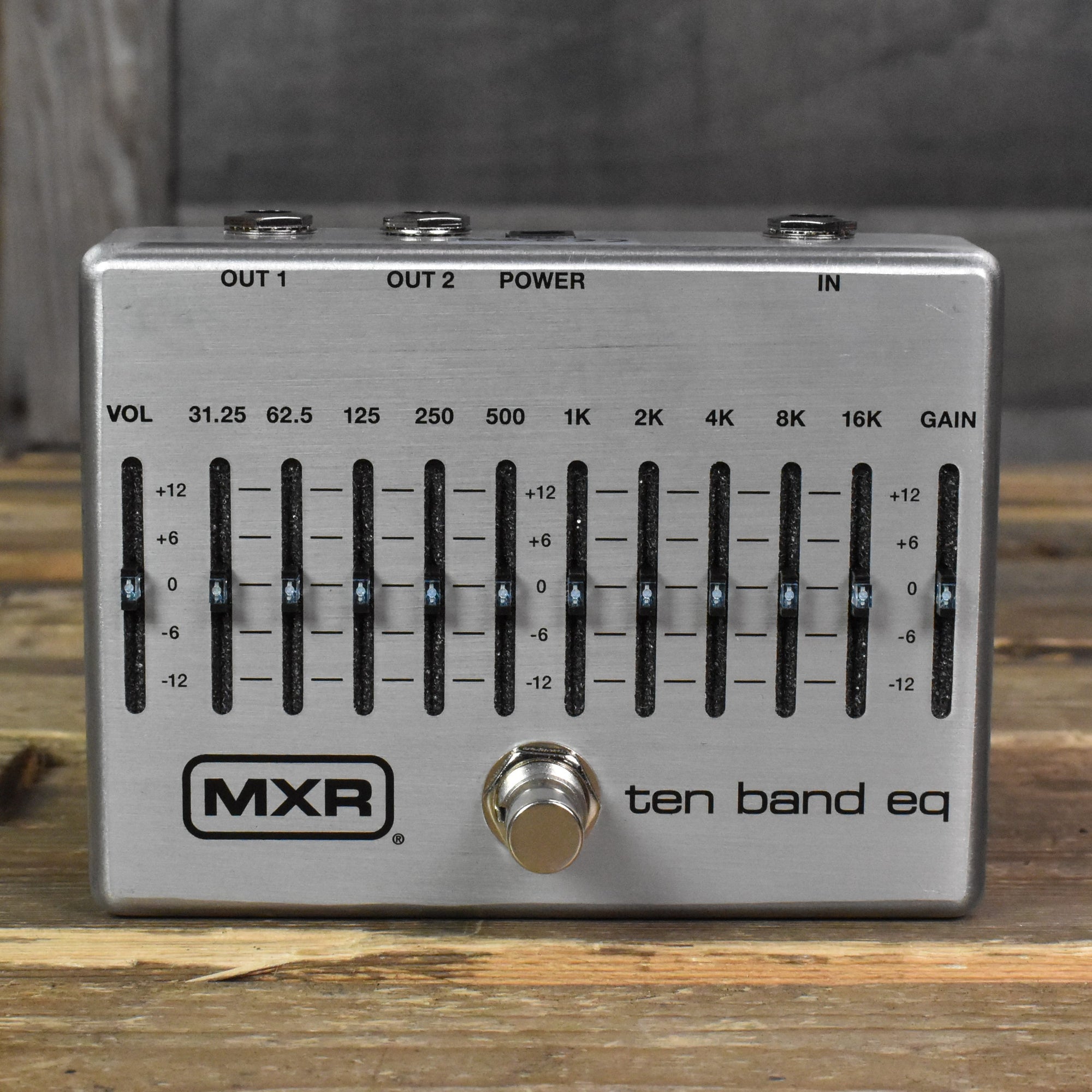 Pre-Owned MXR M108 10 Band EQ - Five Star Guitars