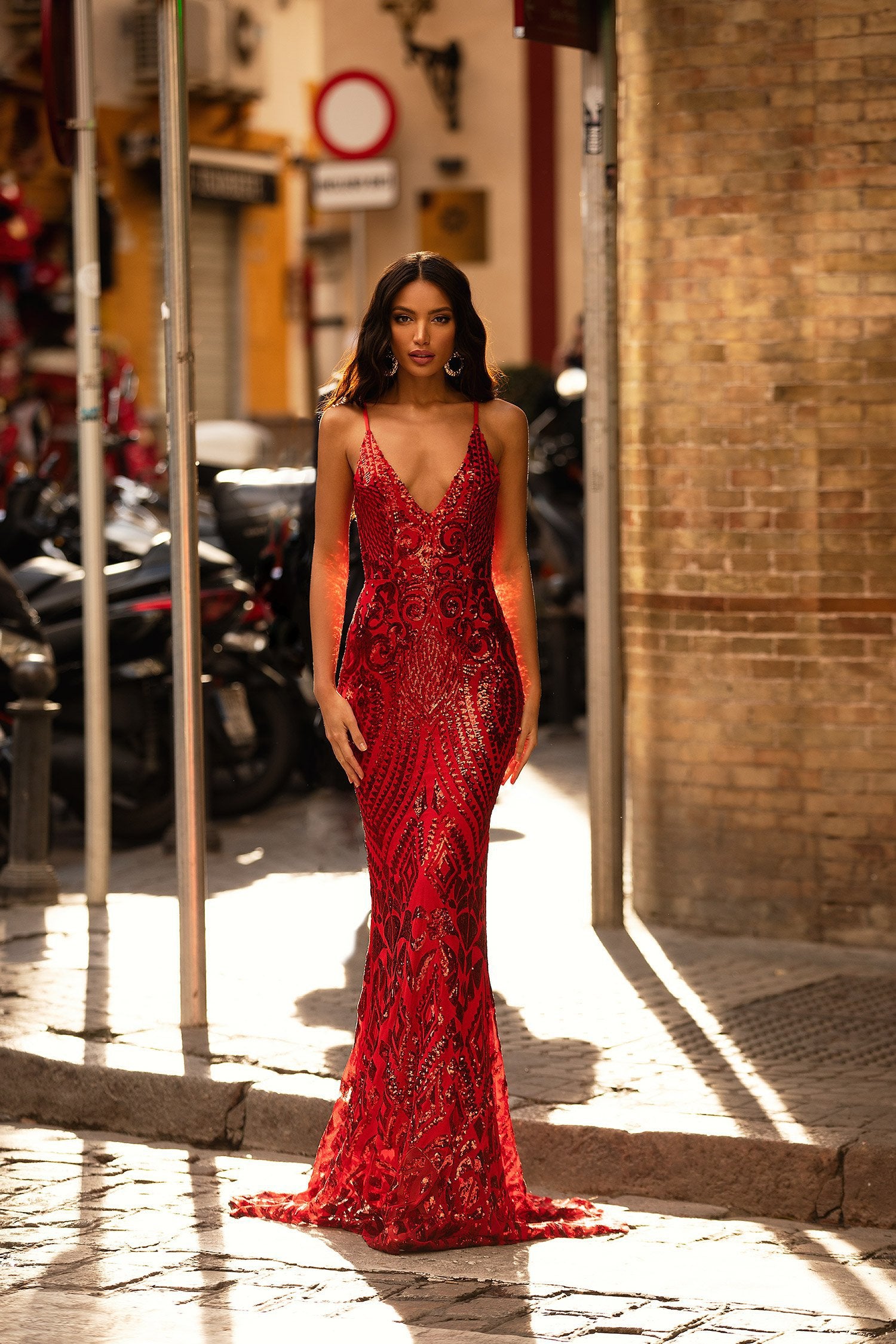 Red Dresses \u0026 Gowns | Afterpay | Sezzle 
