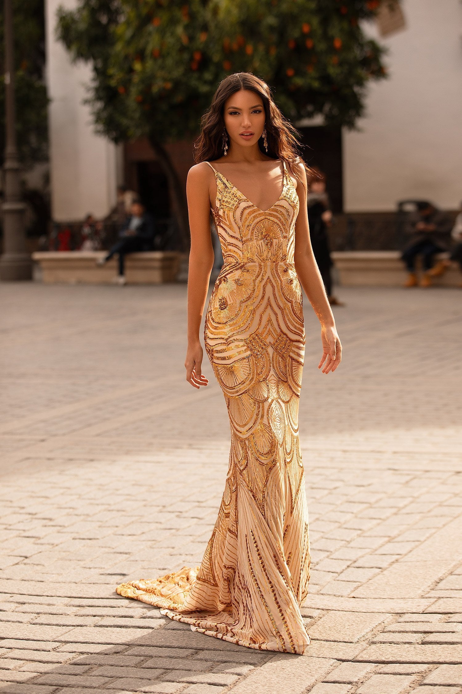 gold gown dress