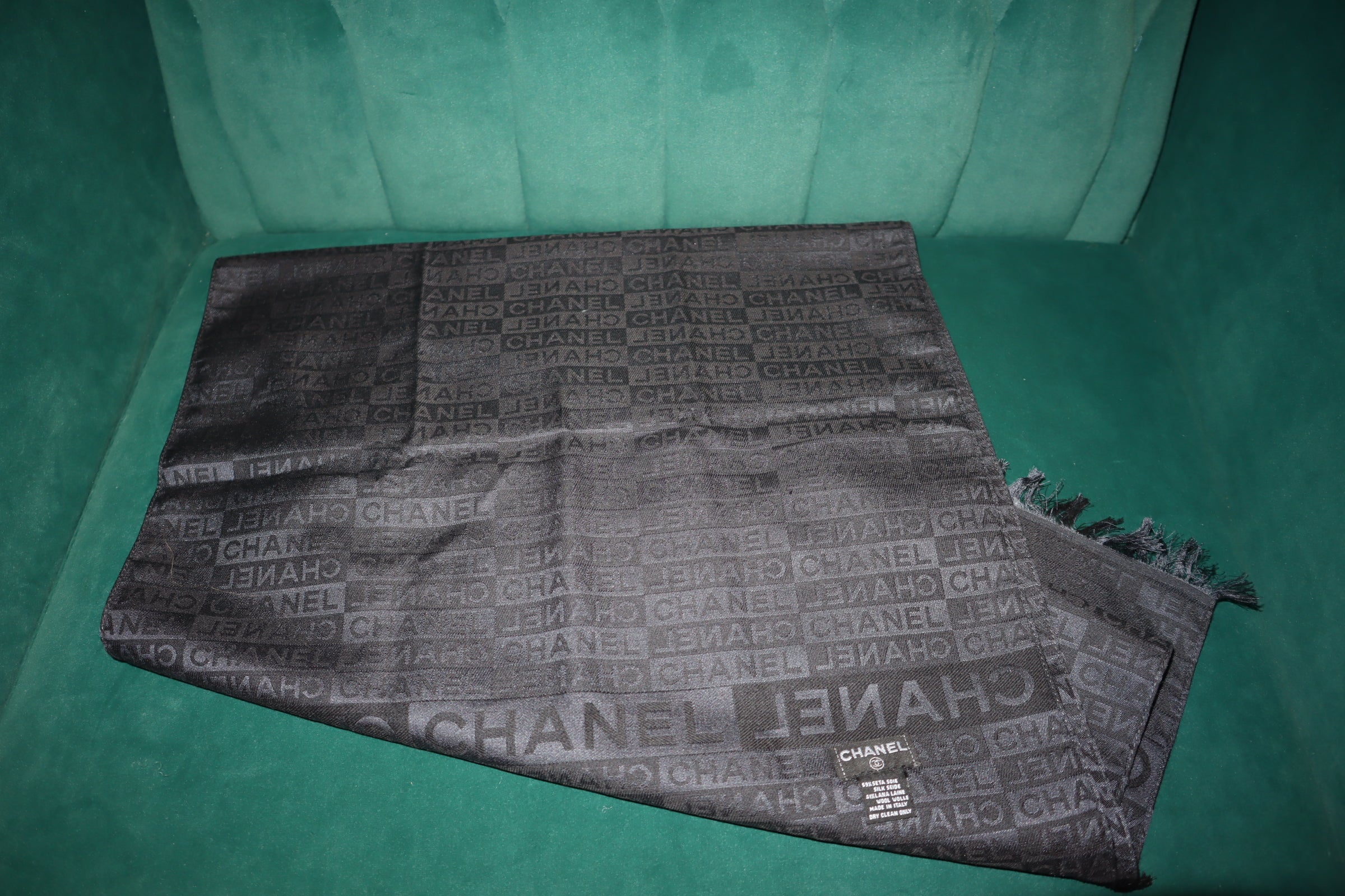 Chanel wool silk Black Pre-Loved