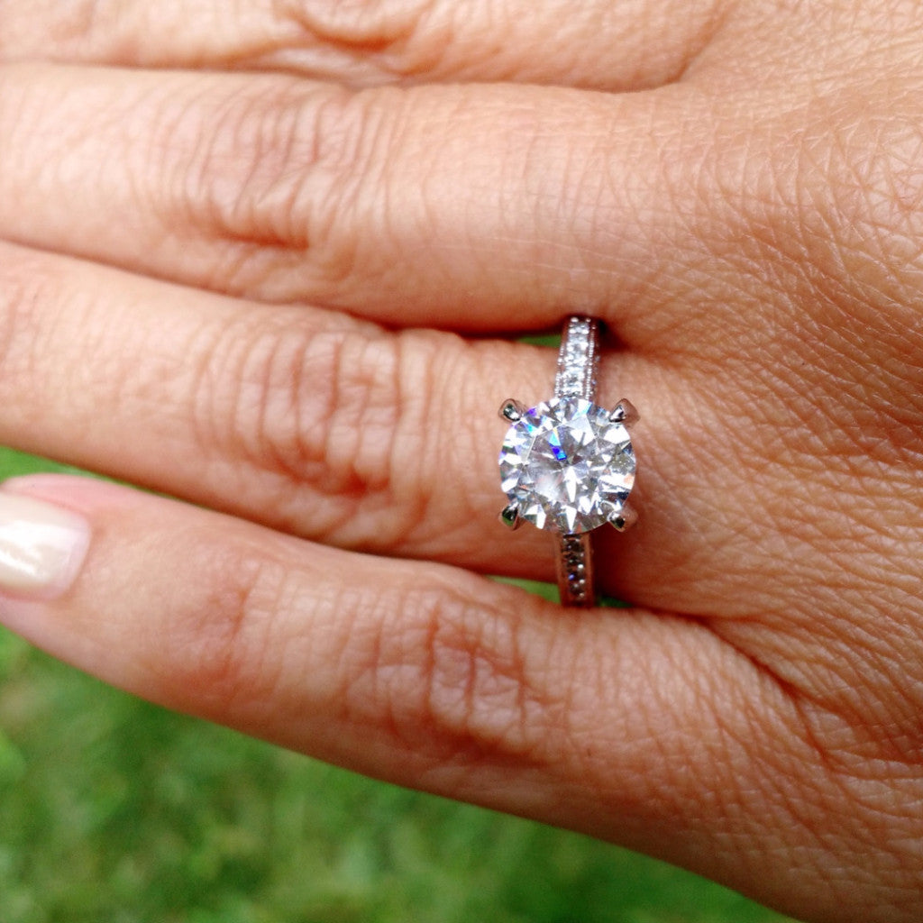 Where to buy moissanite engagement rings nyc