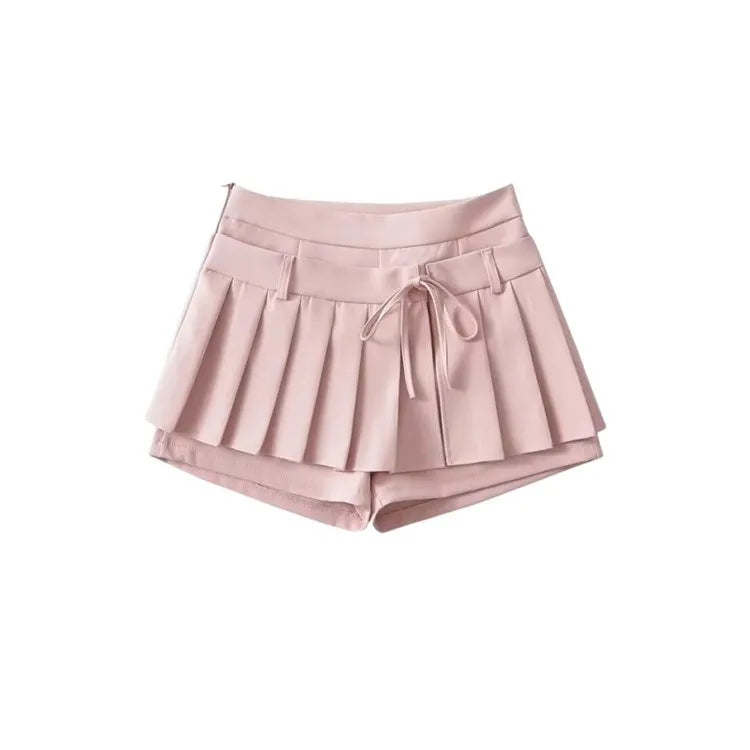 Stylish Women's Two-Piece Clubwear: T-Shirt & Pleated Skirt - Image 3