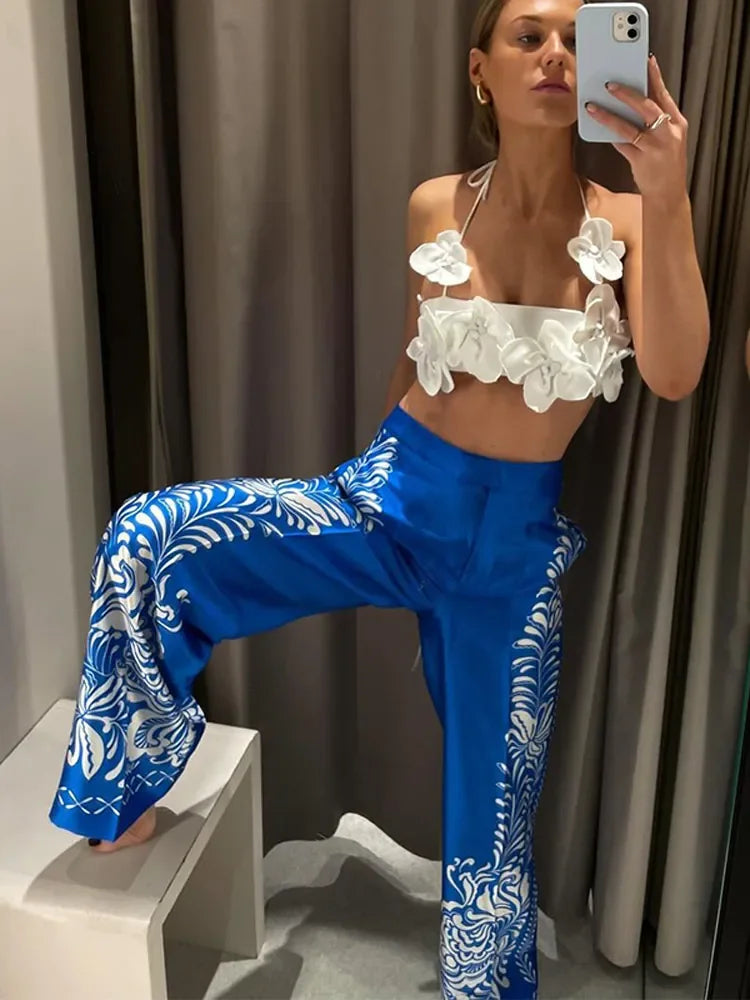 Elegant Backless Floral Crop Top for Summer Beachwear - Image 6