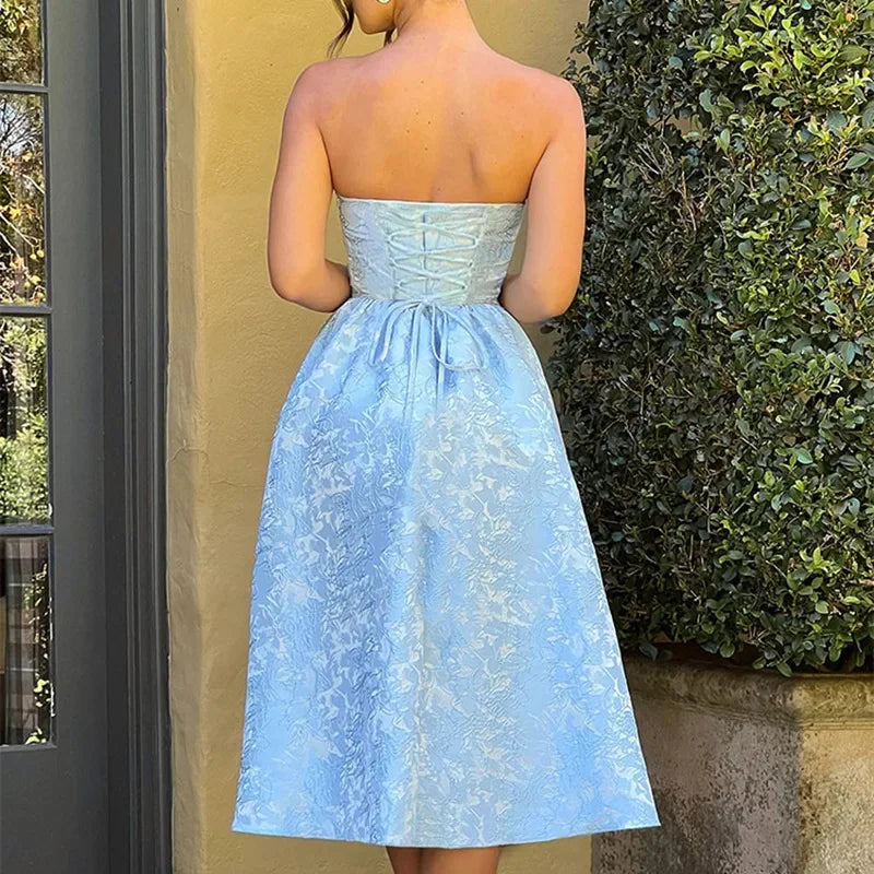 Elegant Strapless Satin Jacquard Dress for Women - Image 4
