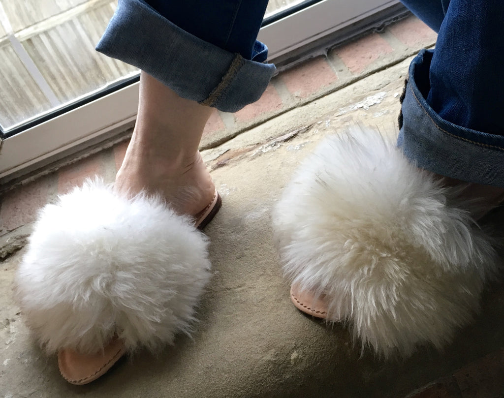 Cream Sheepskin sliders – leighmorrison 