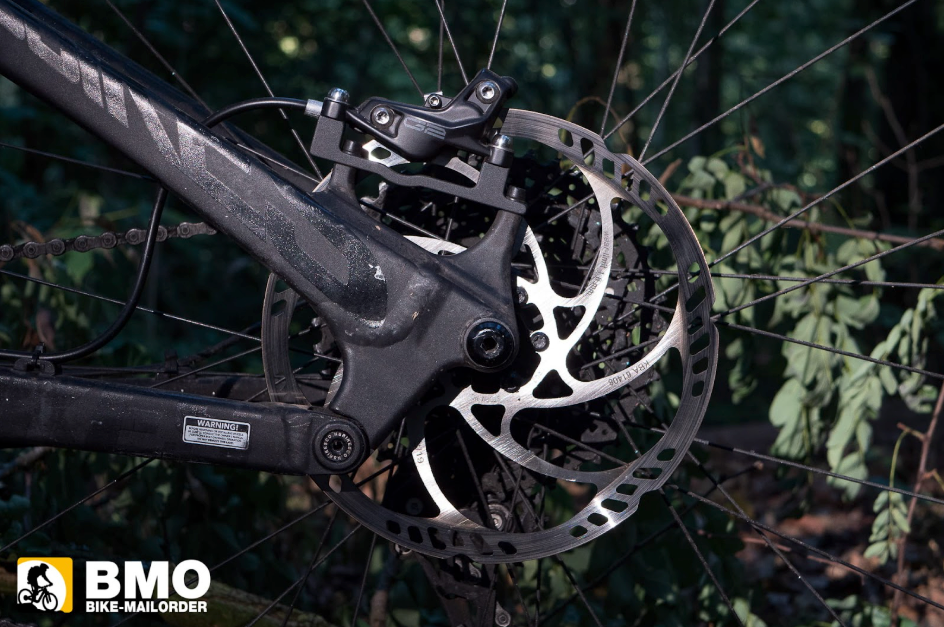Unser TEst MTB mit der SRAM G2 Bremse