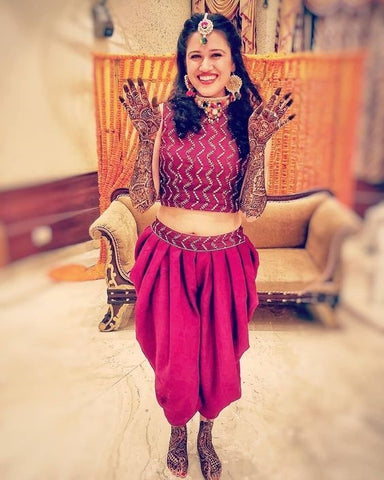 mehendi outfit for bride