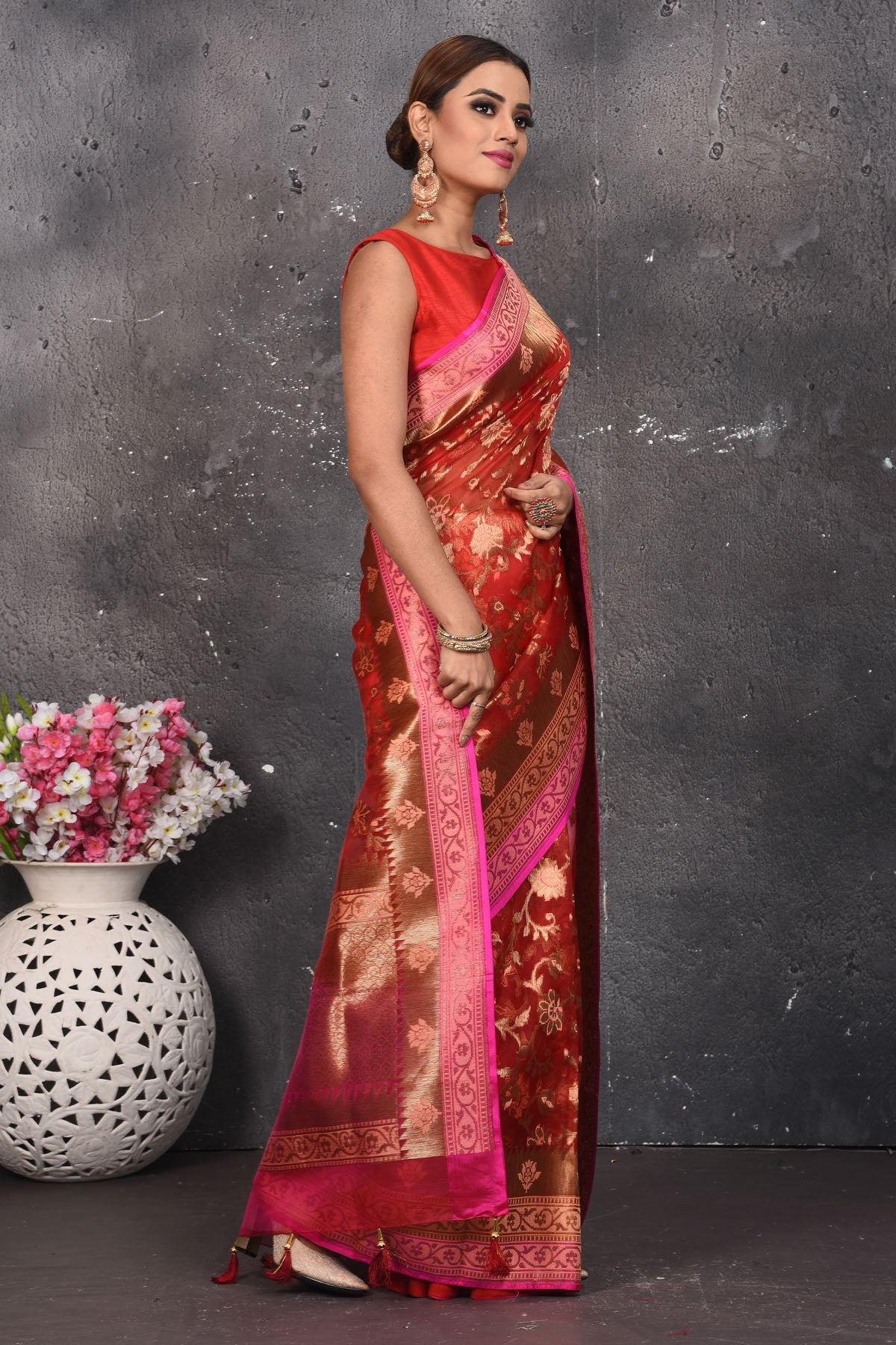 Jacquard Saree - Indian Bridal Elegance – Weaversdirect