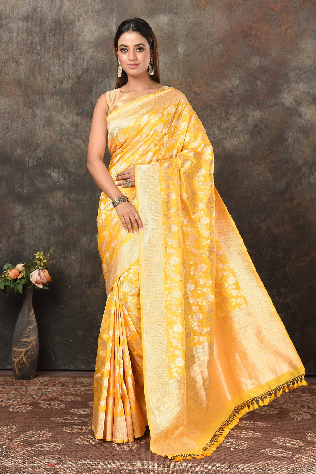 Banarasi Saree in Beige : SEW11688