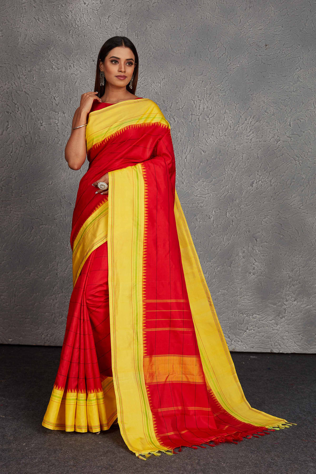 Why Deepam Silks Should Be Your Go-To For Kanjivaram South Indian Brid -  Deepamsilksbangalore