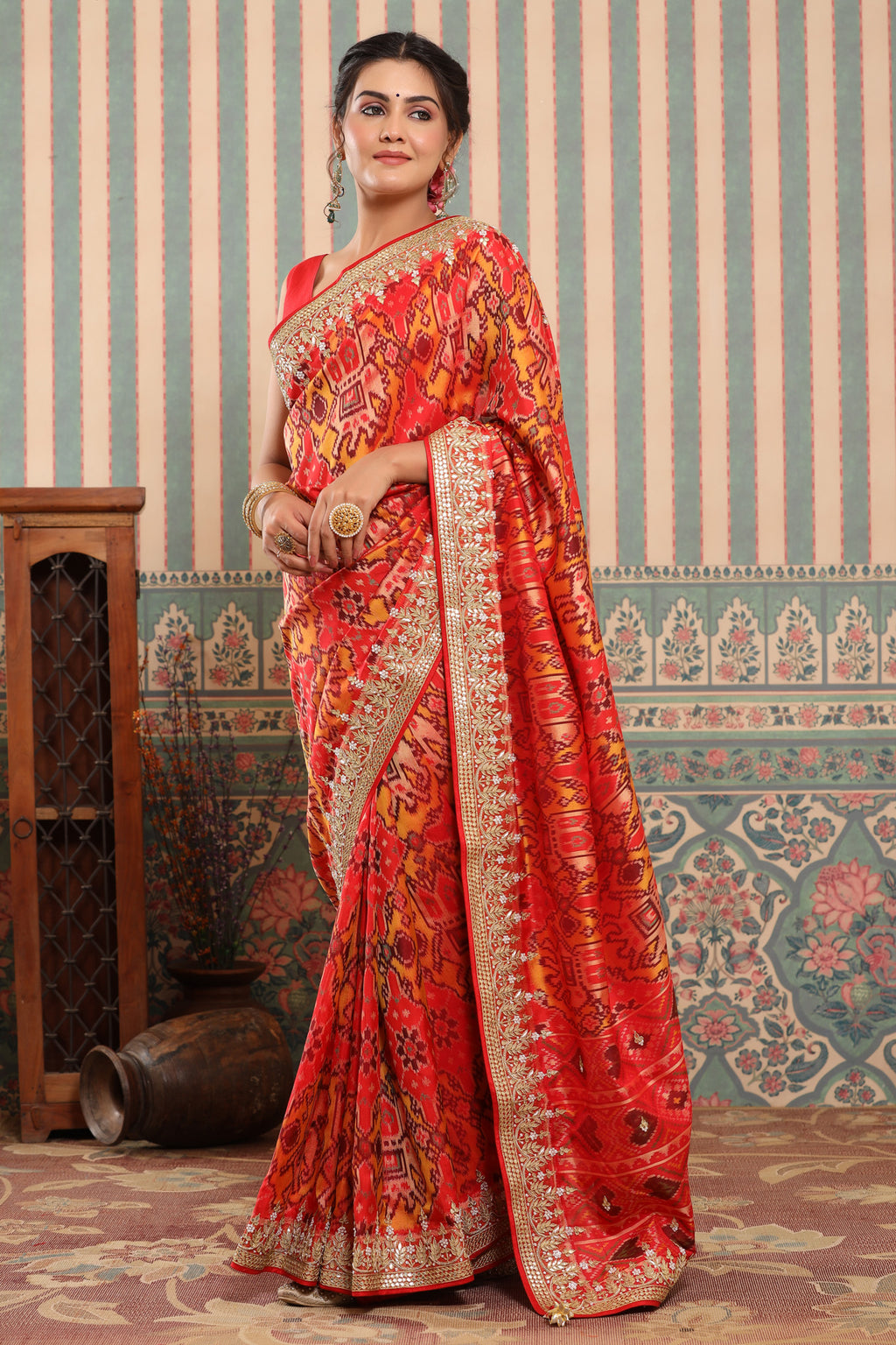 Impressive Red & Gold-Coloured Silk Blend Woven Design Banarasi Saree–  Inddus.in