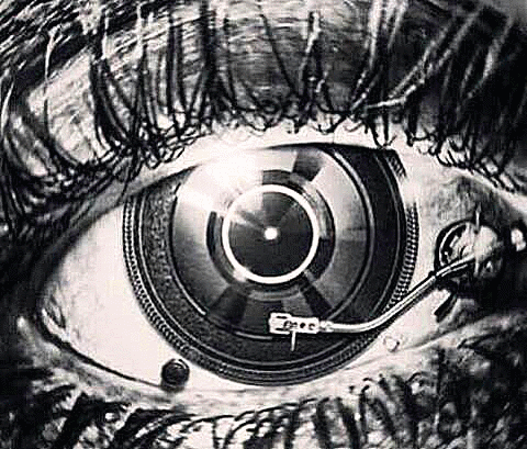 Vinyl Eye