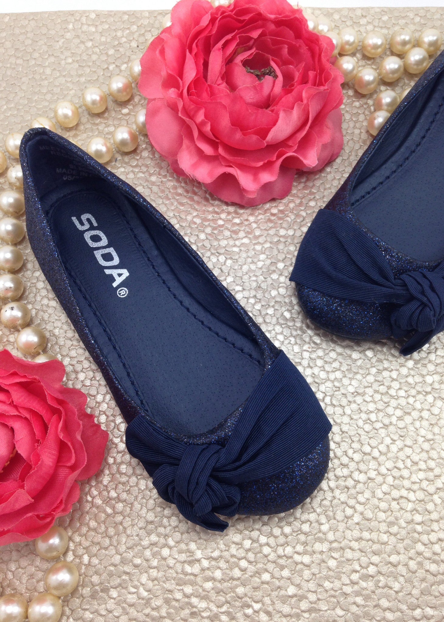 navy blue flat shoes