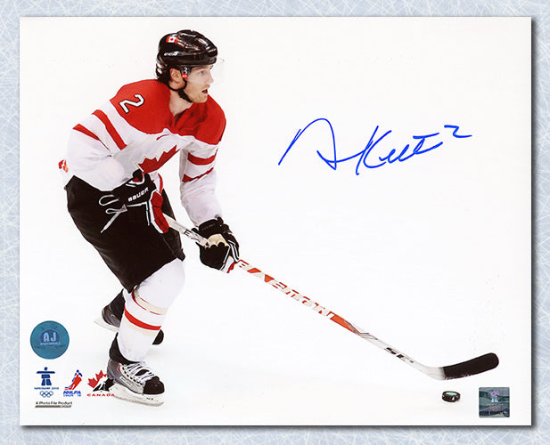  Duncan Keith Autographed Team Canada 2010 Olympic Hockey 8x10 Photo 