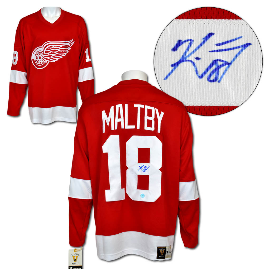 Steve Yzerman Detroit Red Wings Signed & Noted Stanley Cup Vintage CCM  Jersey 747565353492