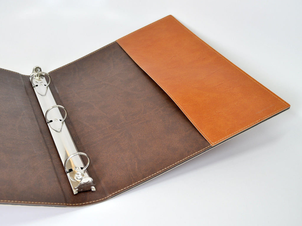 Leather 1.25 Presentation Binder With Window by Gallery Leather, Hubbed  Spine, 11.75 x 10.5, Ringbound, 10 Top Loading Sheets/20 Pages,  Refillable