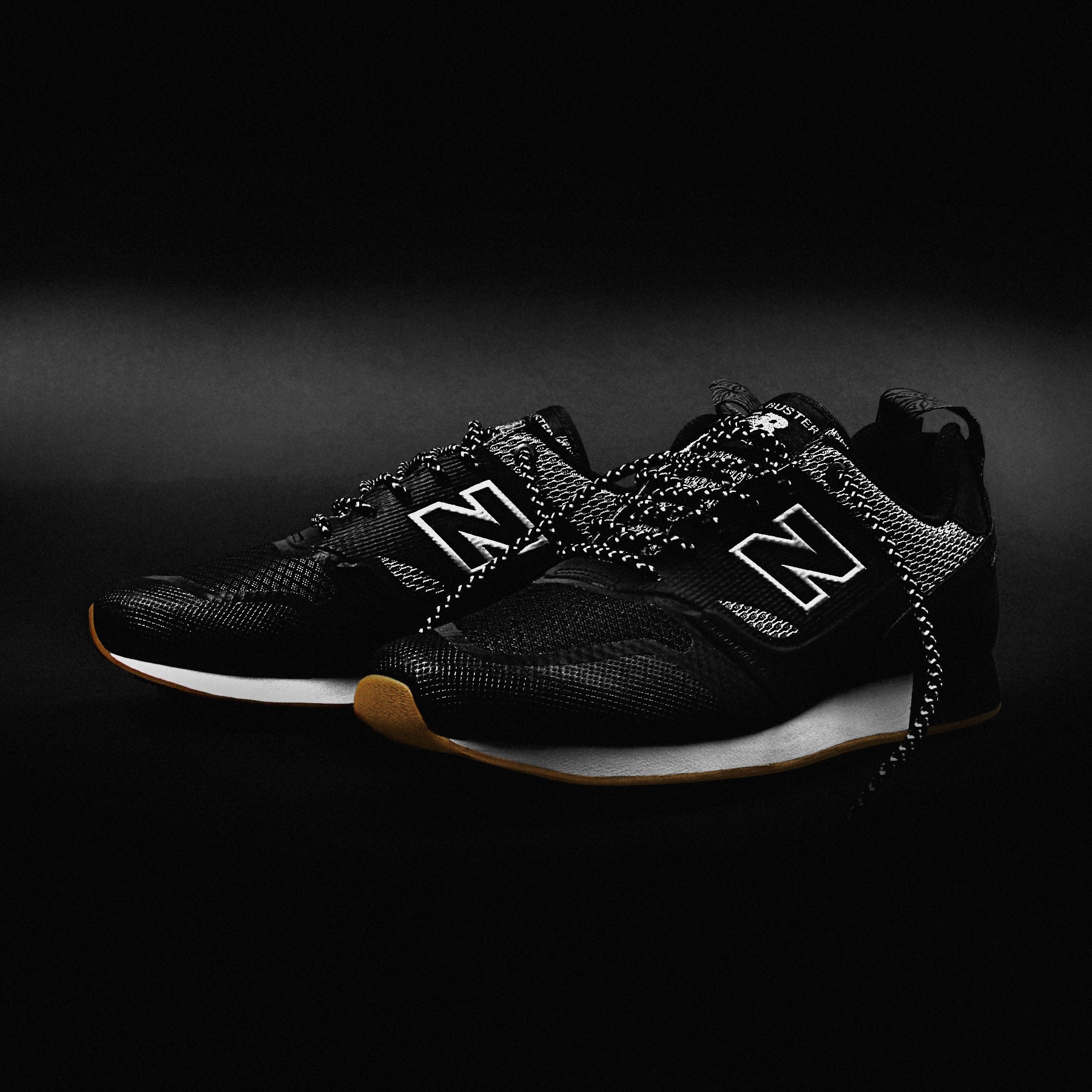 new balance trailbuster black