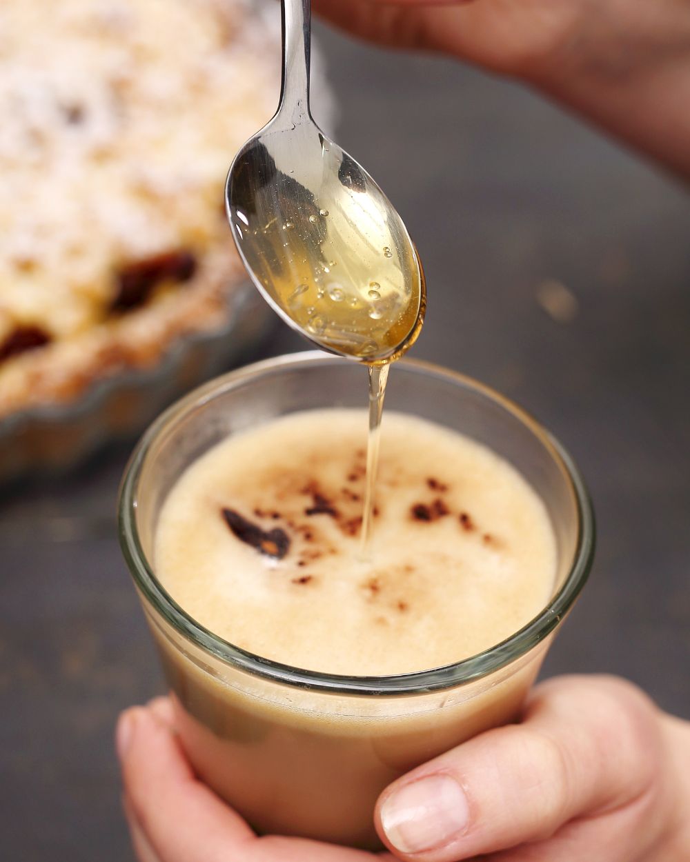 Coffee and honey face pack to remove tan