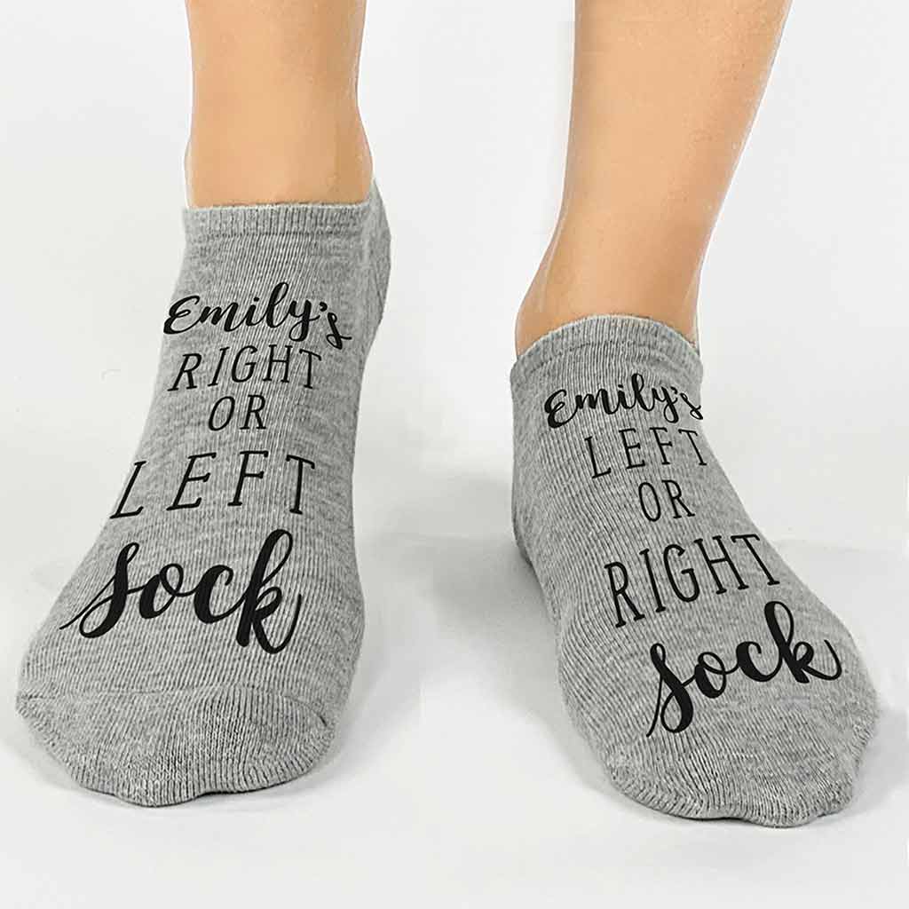 https://cdn.shopify.com/s/files/1/0903/7454/products/FUN-271HthrGryLeftandRIghtWomensNoShowSocksLS_1400x.jpg?v=1668196402