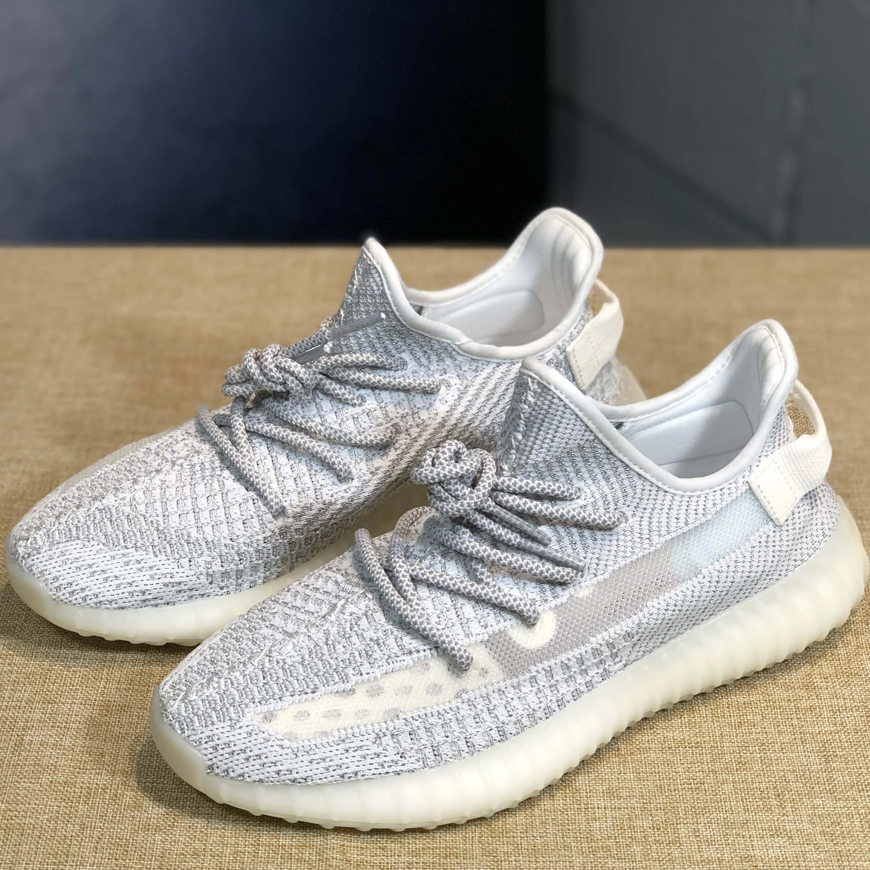 Adidas Yeezy Boost 350V2 Women Men Casual Sneakers Sport Shoes