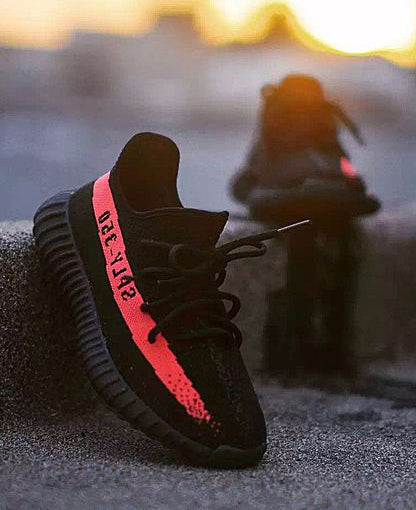 Adidas Women Men Yeezy 350 V2 Boost Trending Girl Boy Personality Leisure Sport Running Shoe Sneaker