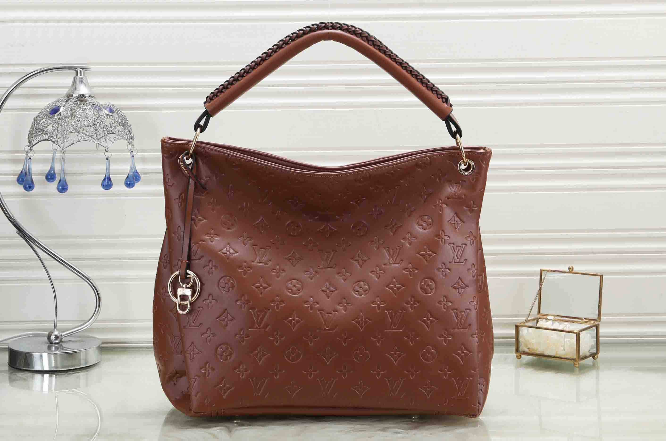 Louis Vuitton LV Woman Men Fashion Animal Leather Crossbody Satchel Tote Shoulder Bag