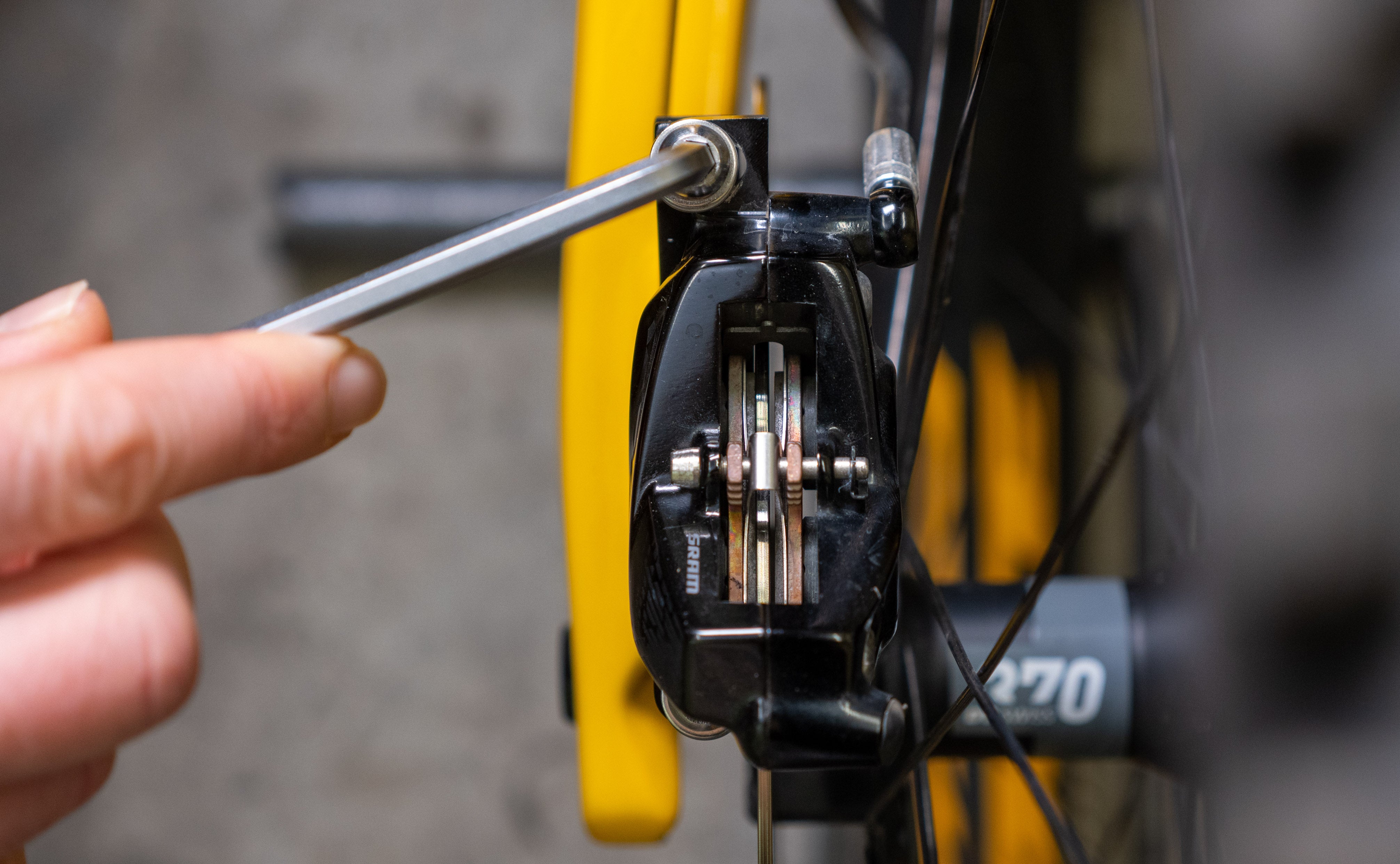 How to properly align a mtb caliper