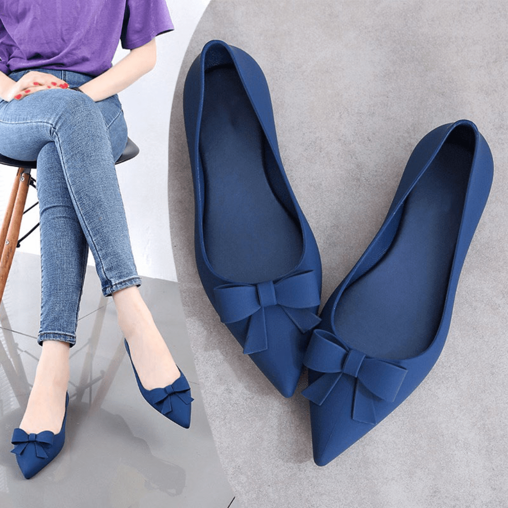 pointed toe jelly flats