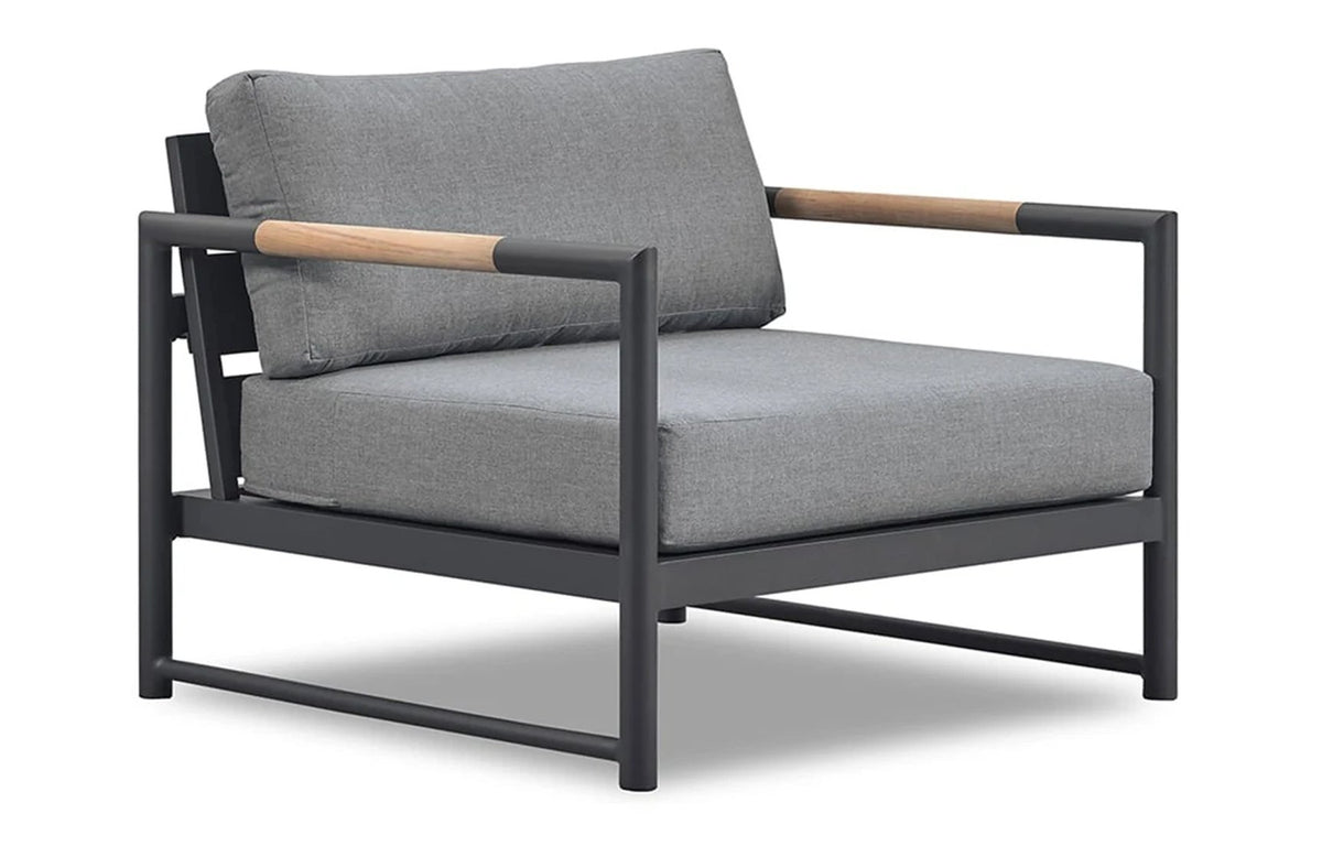 Breeze XL Arm Chair – Viesso
