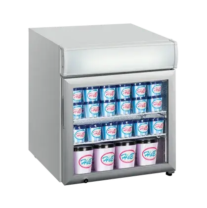 Tefcold UF50GCP Displayfrys med drycker och glassförpackningar.