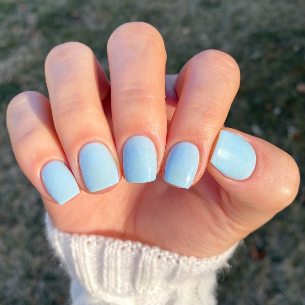 light blue gel manicure