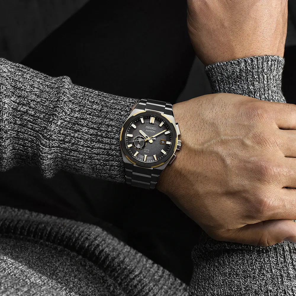 Seiko Astron men's watch SSJ026J1