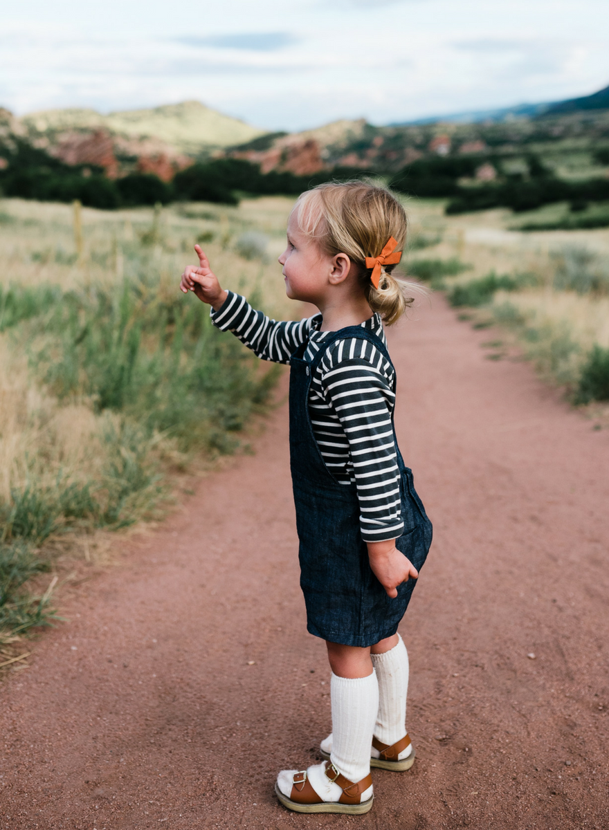 Handmade hair bows for little girls who love adventure. // Free Babes Handmade Fall Collection 