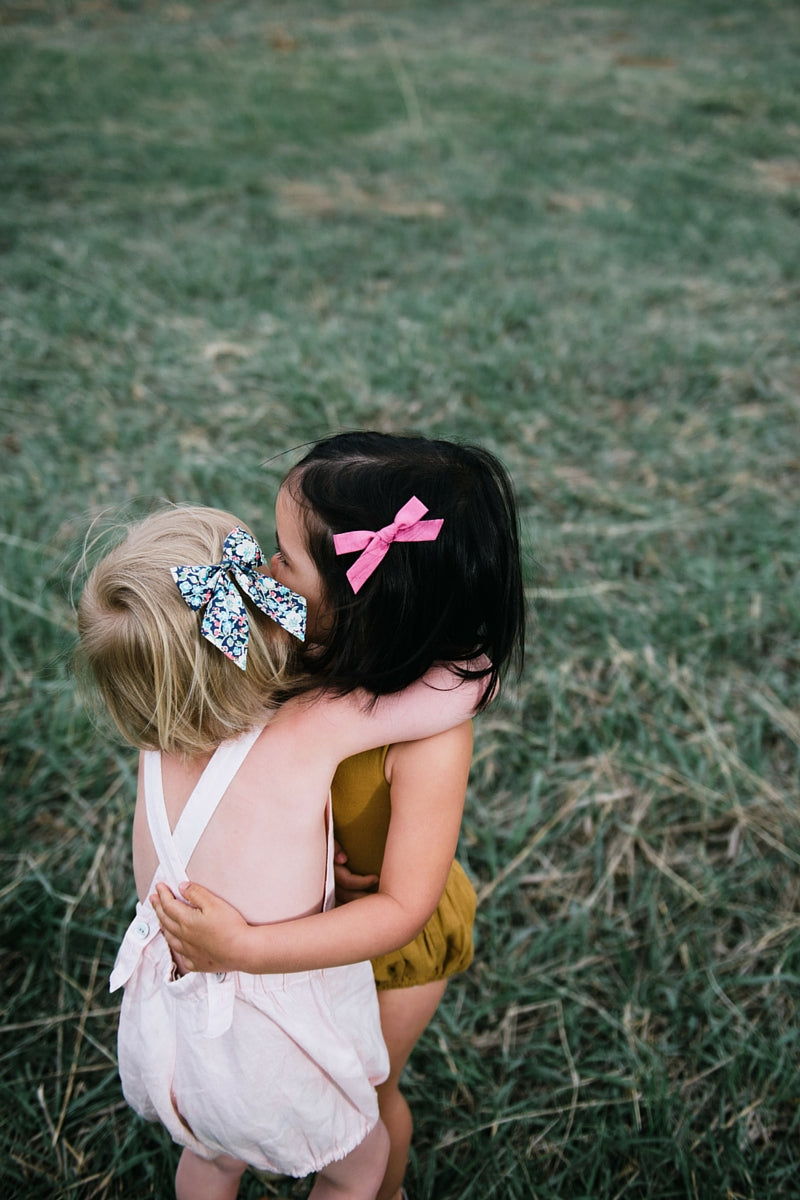 Free-Babes-Floral-Sailor-Bow