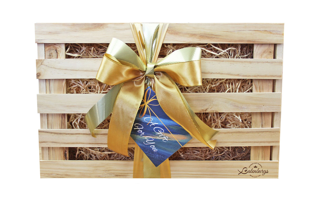 NZ large Gift hamper made from environmentally friendly pine finished with luxury satin ribbon and card with message from Batenburgs Gift Hampers