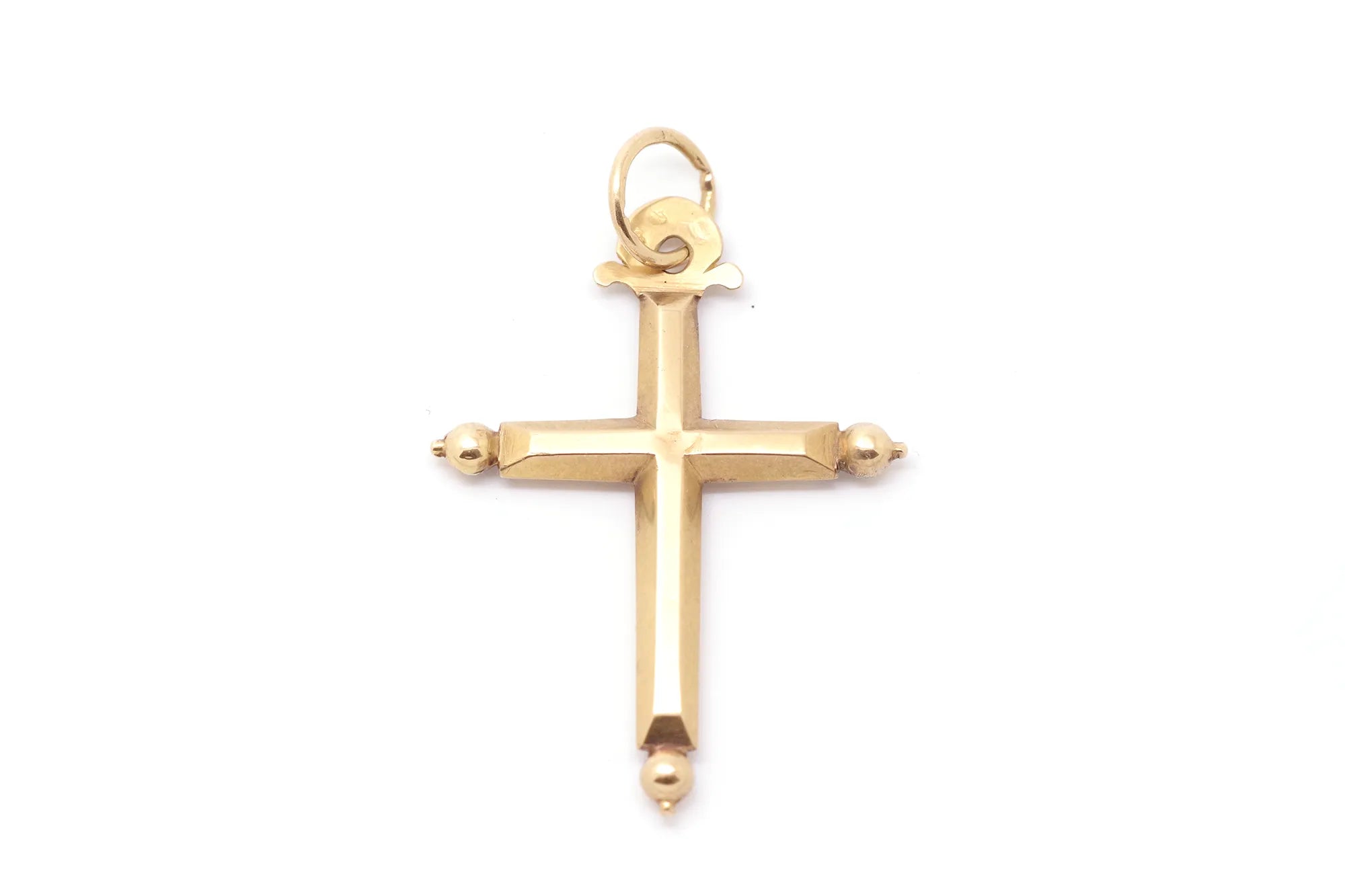 gold cross pendant