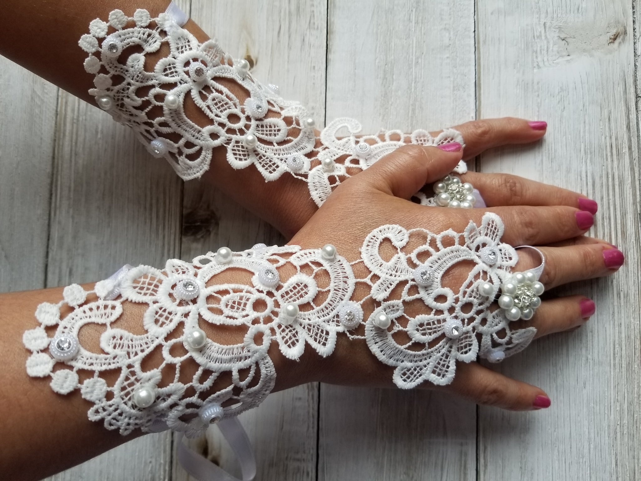 wedding hand gloves