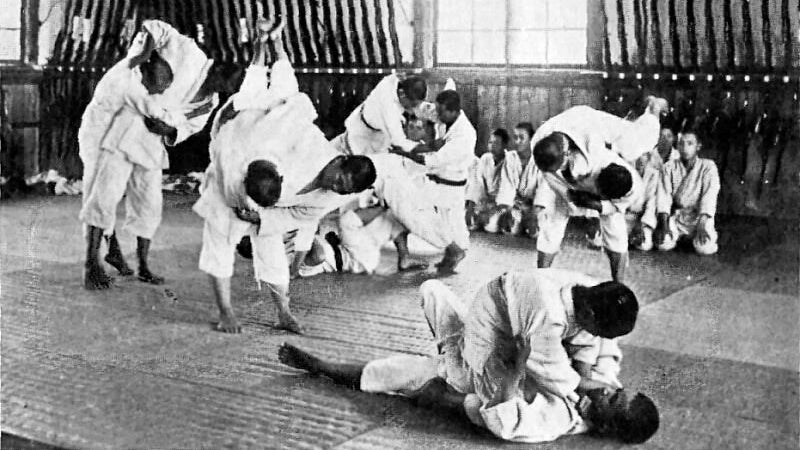 Entrainement de Ju-Jutsu en 1920