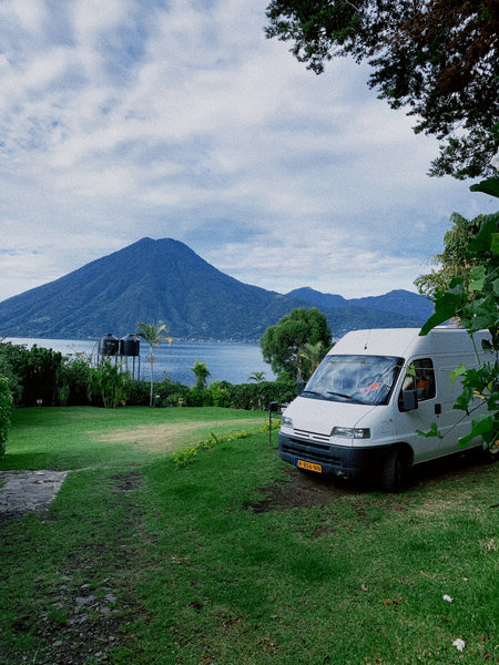 Anne Leerinks dutch van in central america