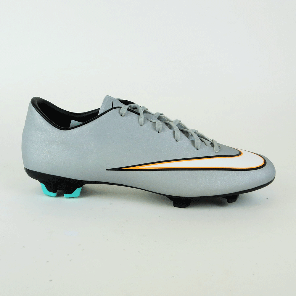 ronaldo cr7 cleats