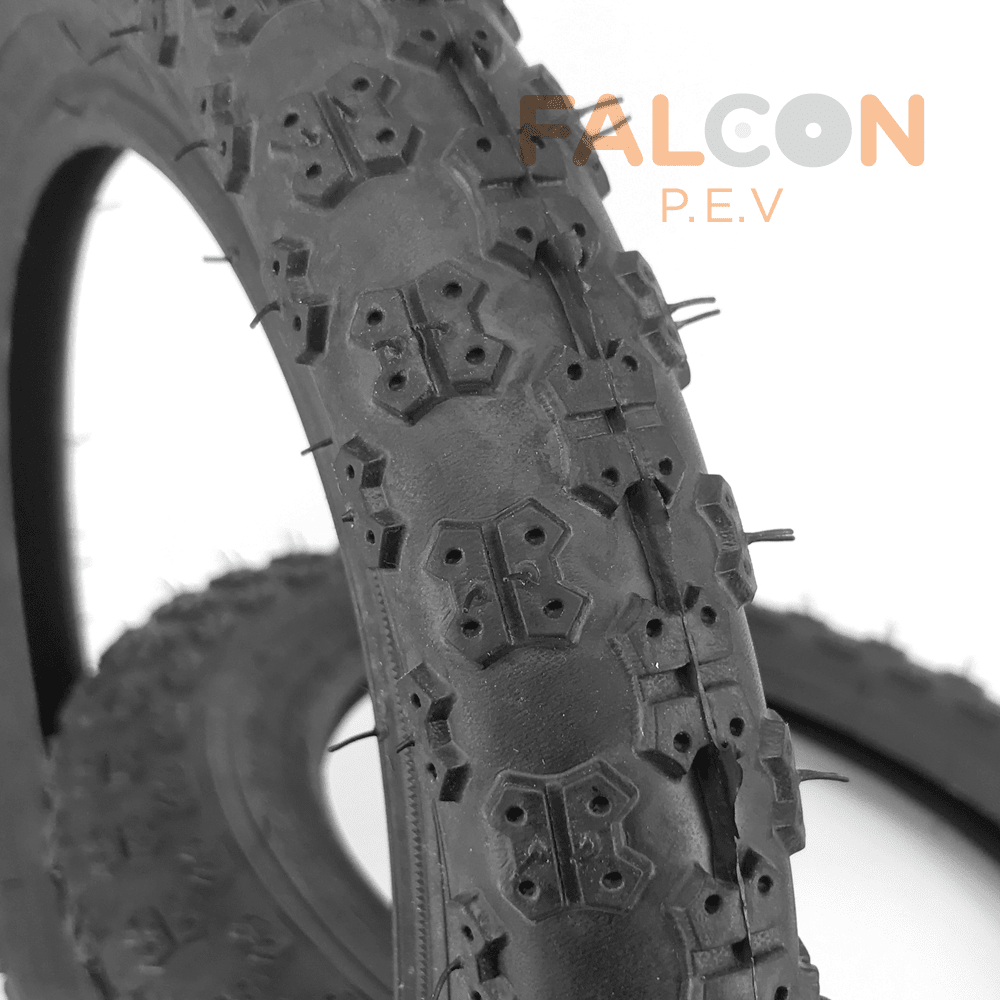 knobbly tyres on road bike