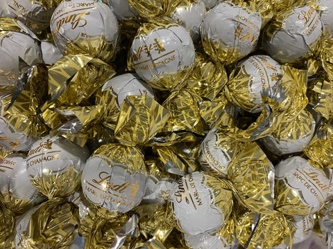 Lindt Champagne Milk Chocolate Truffle – Chocolate Emporium